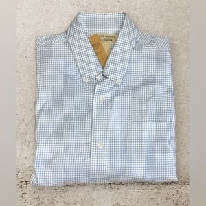 NWT Men's Wrinklefighter Short Sleeve Shirt